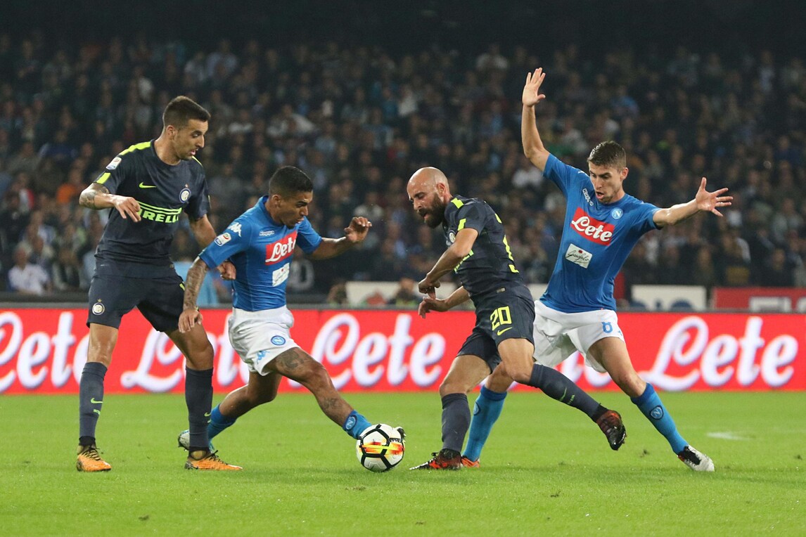 Napoli-Inter, il pari cambia poco per Sarri