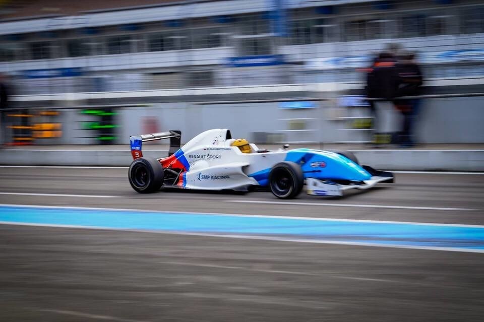 F1, Robert Shwartzman entra nella Ferrari Driver Academy