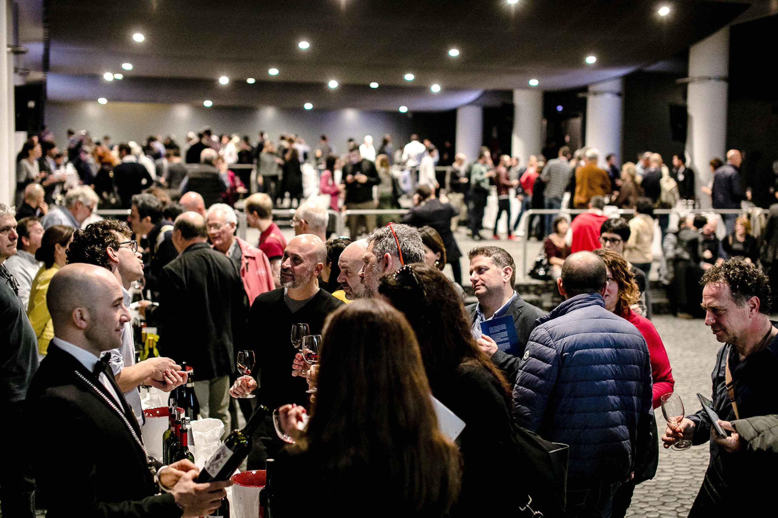 In alto i calici per Life of Wine