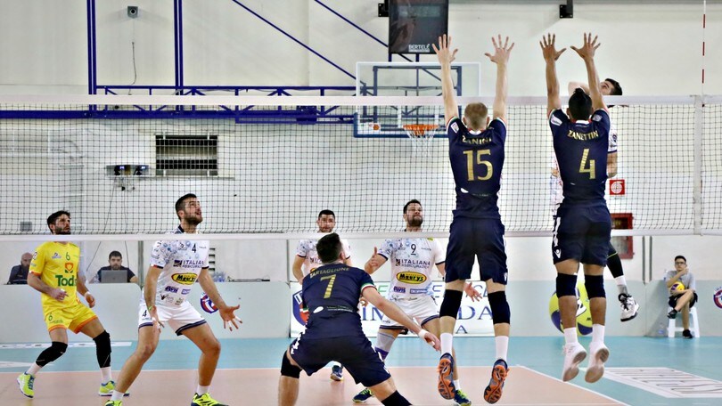 Volley: A2 Maschile, Girone Blu: Tuscania colpo ad Ortona e primato per una notte