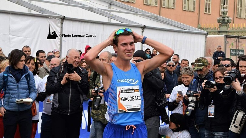 A soli 21 anni Alessandro Giacobazzi vince la Turin Marathon