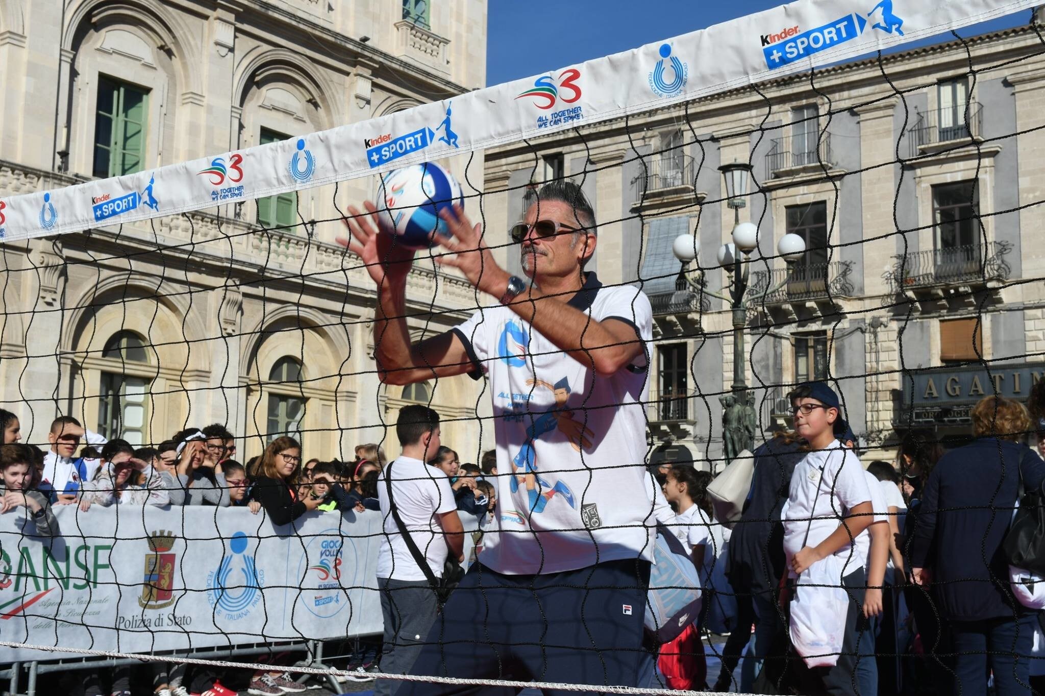 Volley: il 3 novembre a Bari la terza tappa di “Gioca Volley S3…in Sicurezza”