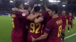 Roma, il dito di Perotti fa il giro del mondo. E Strootman con le emoji...