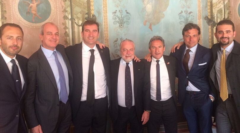 Napoli-Manchester City, pranzo tra dirigenti nella splendida Villa Rocca Matilde