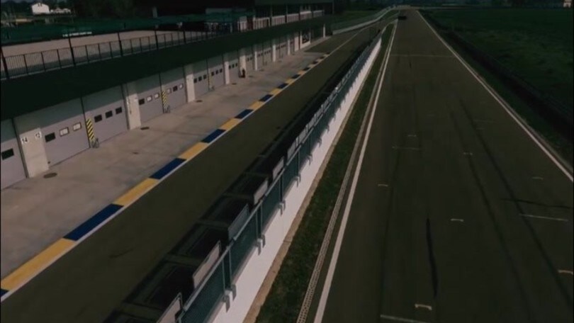 F1, la Mercedes vince con stile