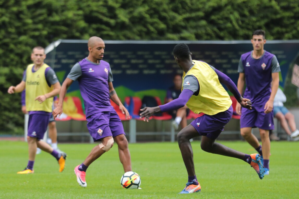 Serie A Fiorentina, si scaldano Vitor Hugo e Bruno Gaspar