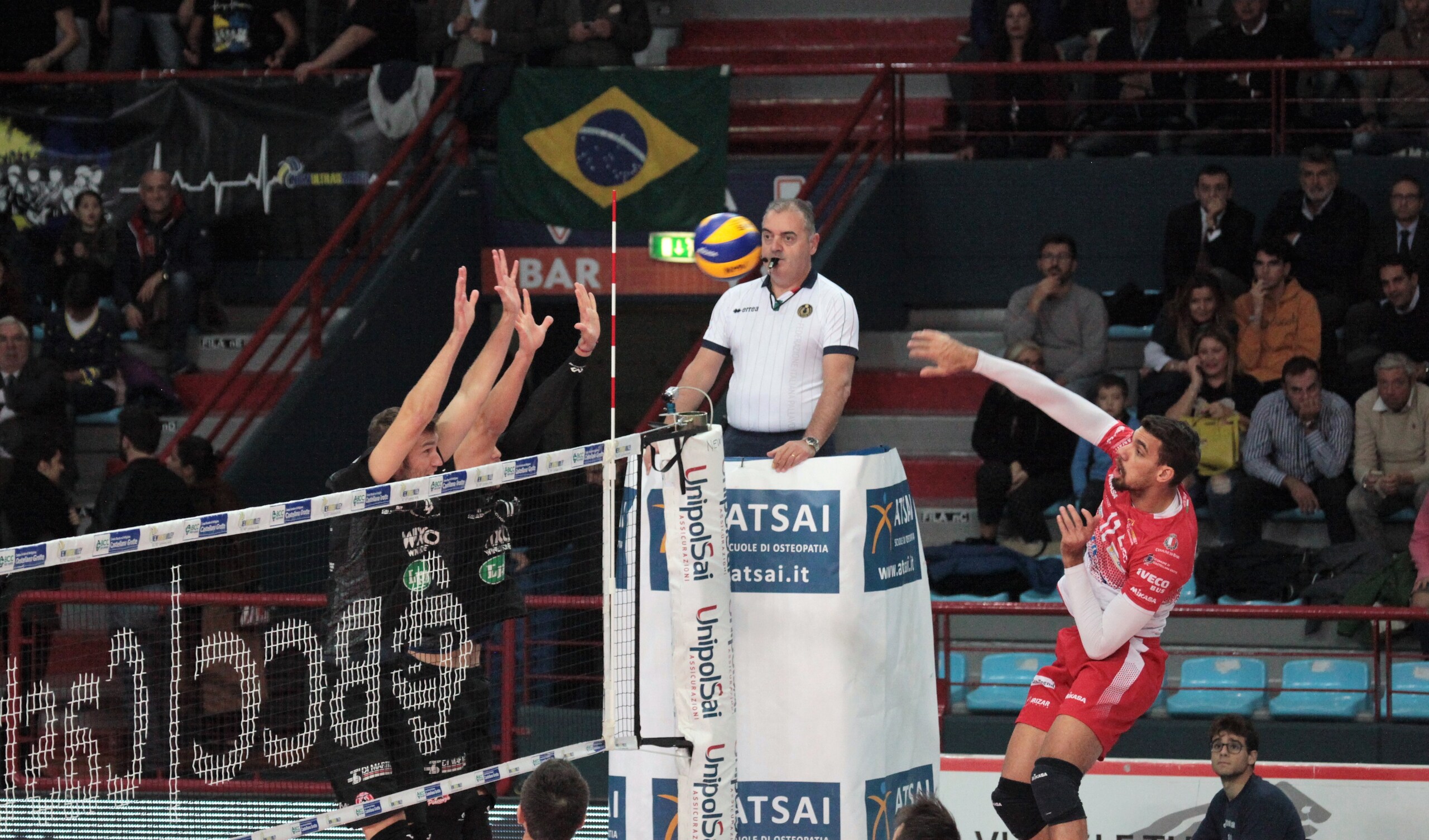 Volley: Superlega, super Piacenza con Castellana Grotte