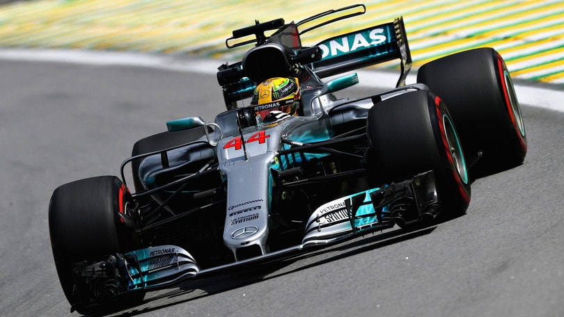 F1 Gp Brasile: doppietta Hamilton nelle libere, Vettel quarto