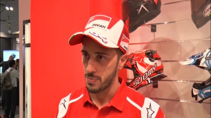 MotoGp, Valencia: Marquez in pole, Dovizioso in terza fila