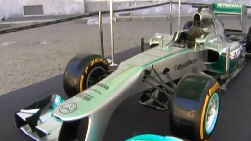 F1, Brasile: Bottas soffia la pole a Vettel