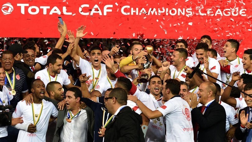 Attouchi, lo stopper del Wydad Casablanca: dall’idolo Benatia al trionfo nella Champions africana