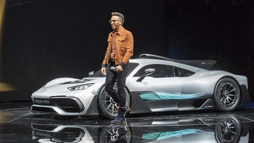 Mercedes Amg Project One, la prima stella venduta a 4,5 milioni