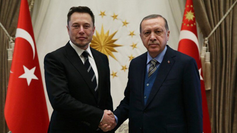 Musk da Erdogan: a Tesla servono fondi, alla Turchia una macchina