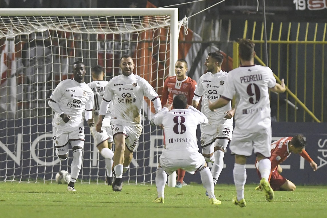 Serie C, il Catania c'è. Nel girone A stop per Livorno e Siena