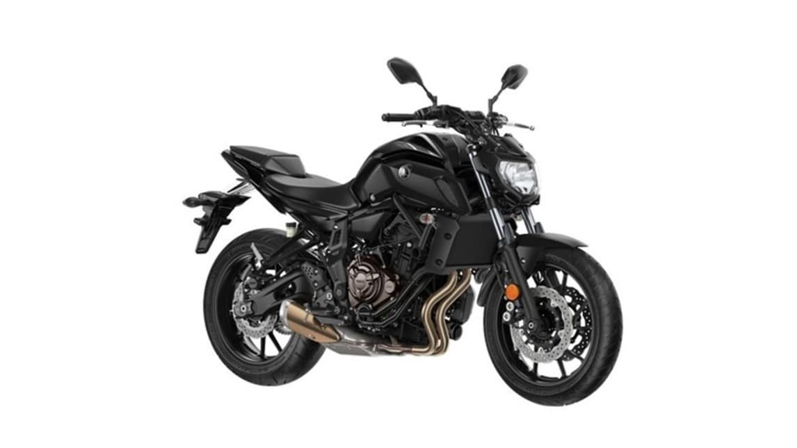 Nuova Yamaha MT-07, la pepper-naked si rinnova
