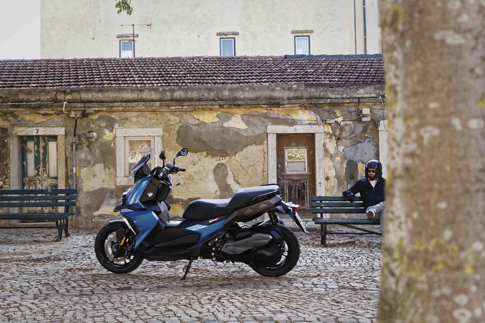 BMW C400X: lo scooter che mancava