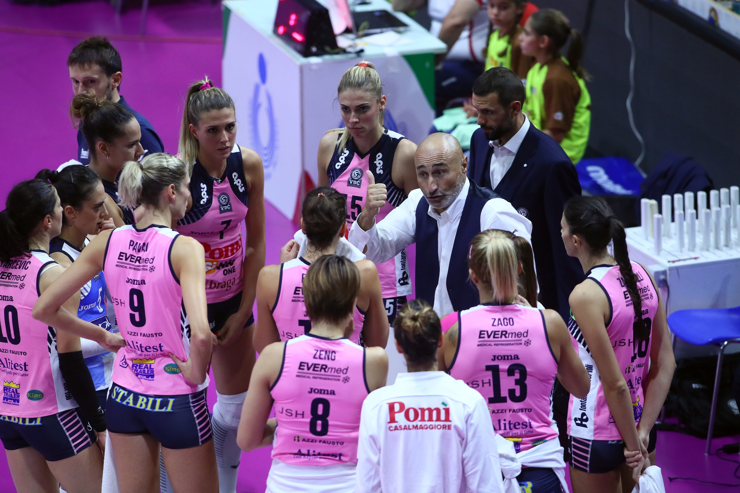 Volley: A1 Femminile, la Pomì esonera Abbondanza, al suo posto Lucchi
