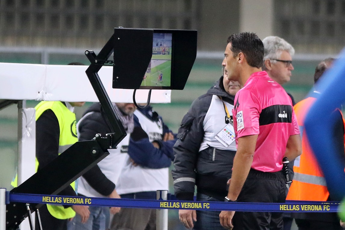 Spagna, dalla prossima stagione anche la Liga adotterà il Var