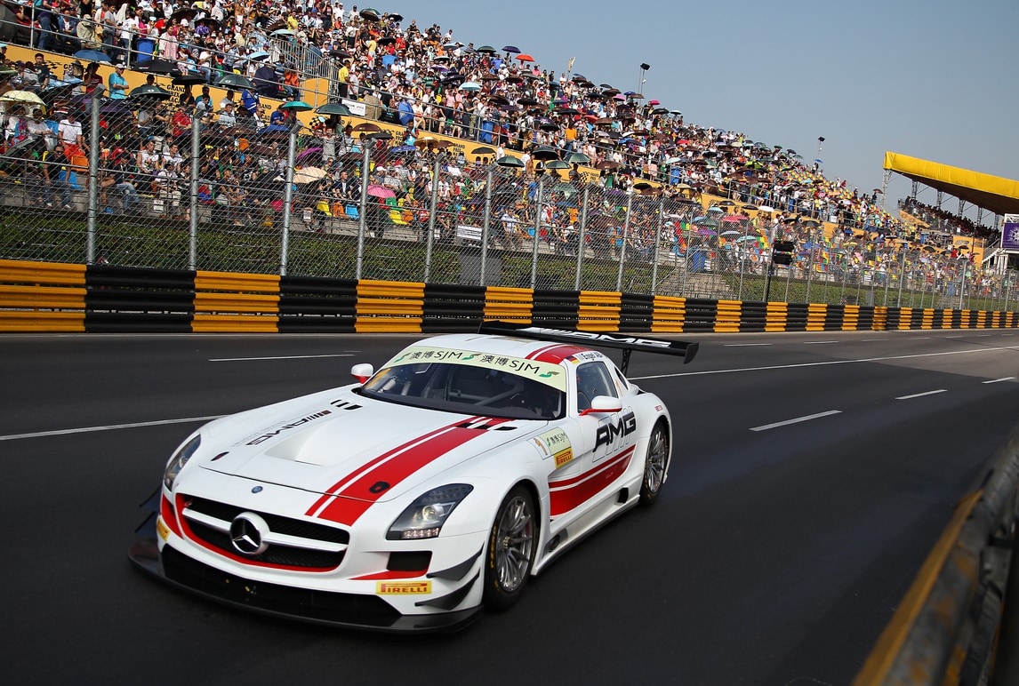 FIA Gt World Cup: maxi incidente a Macao