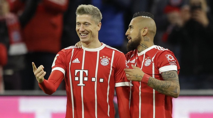 Bundesliga, tris Bayern prende il volo: frenano Lipsia e Francoforte