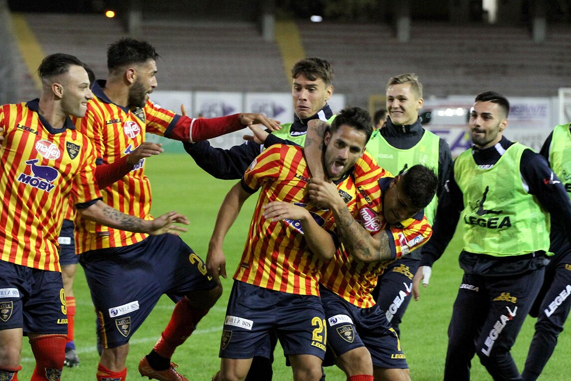Serie C, che rimonta del Lecce. Il Catania insegue, flop Monopoli