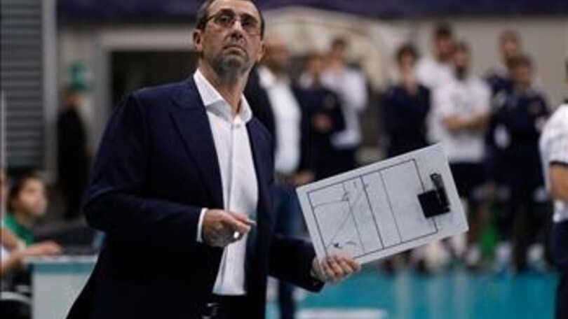 A2 Maschile, Bruno Bagnoli lascia la panchina di Siena