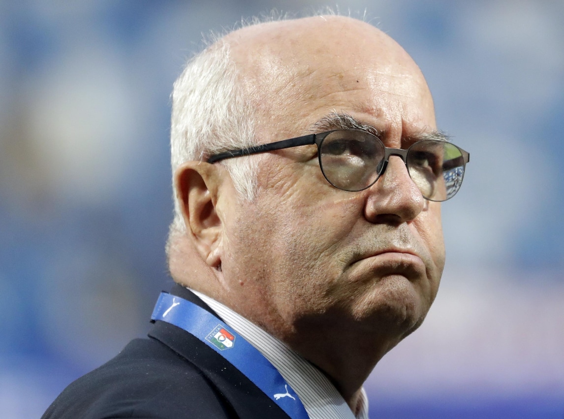 Gaffe, riforme e l'esclusione dai Mondiali: i tre anni di Tavecchio