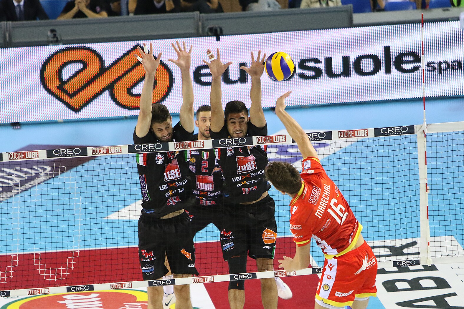 Volley: Superlega, domani si recupera Civitanova-Ravenna