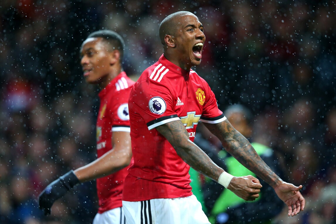Premier League, Manchester United col minimo sforzo. Benitez, altro ko
