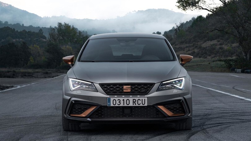 Seat Leon Cupra R: foto
