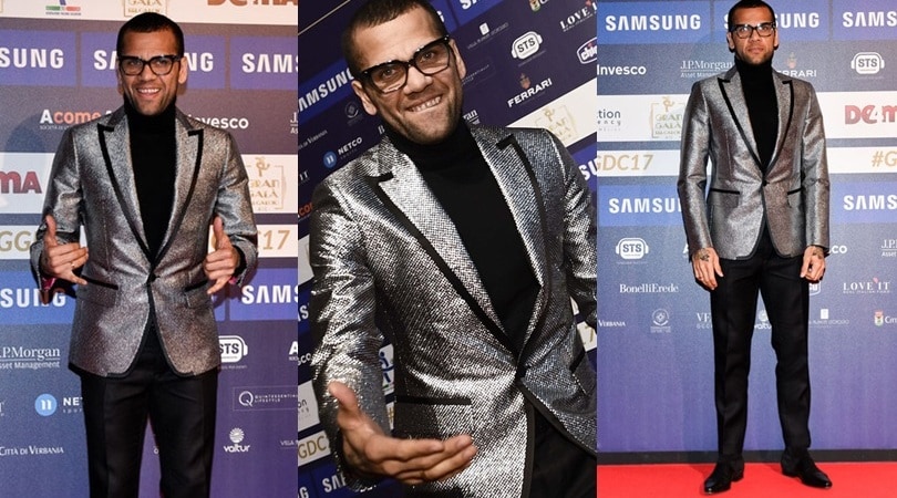 Dani Alves, il look per il red carpet a Milano è scintillante