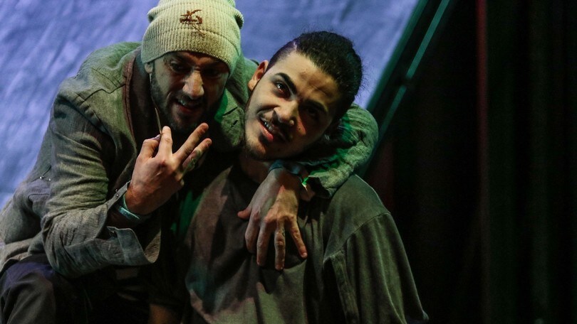 Saviano a teatro con La paranza dei bambini