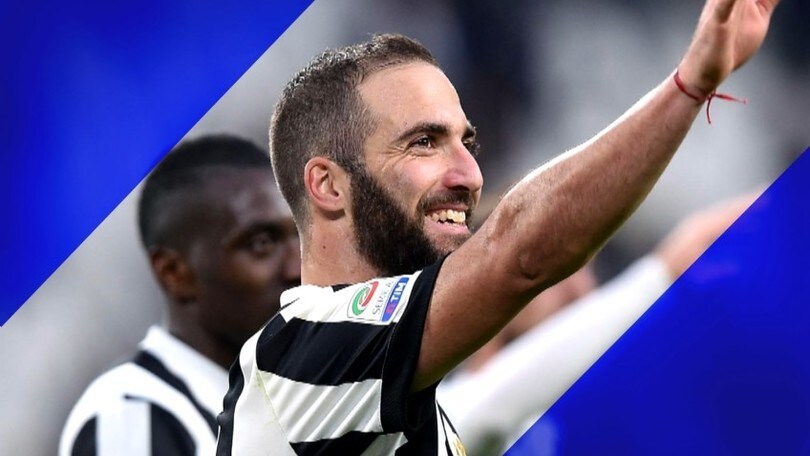 Napoli-Juventus, Higuain prova ad esserci