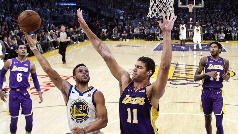 Curry gela i Lakers, Thunder ancora ko