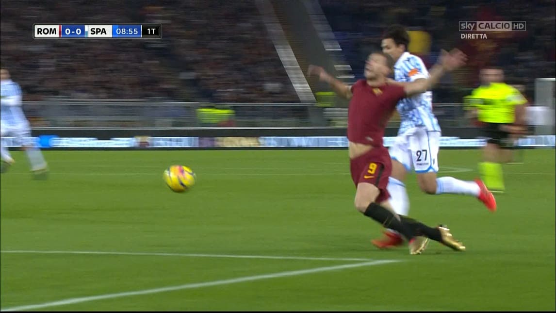 Roma-Spal, Felipe espulso all'11' con il Var