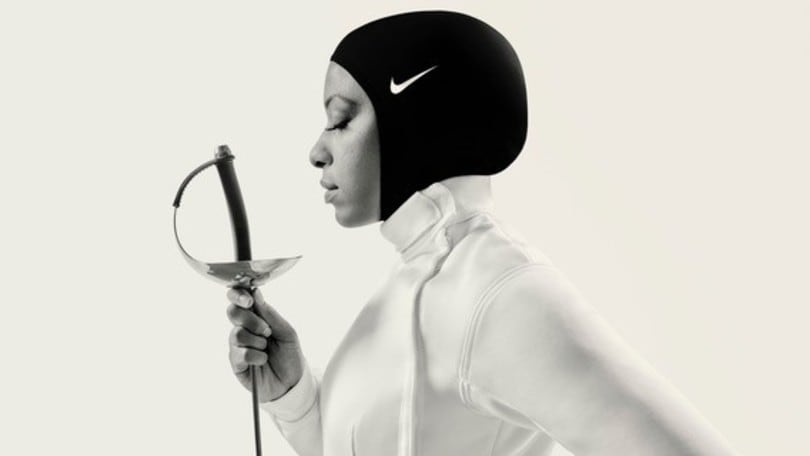 Mukammad, la scherma e l'hijab della Nike