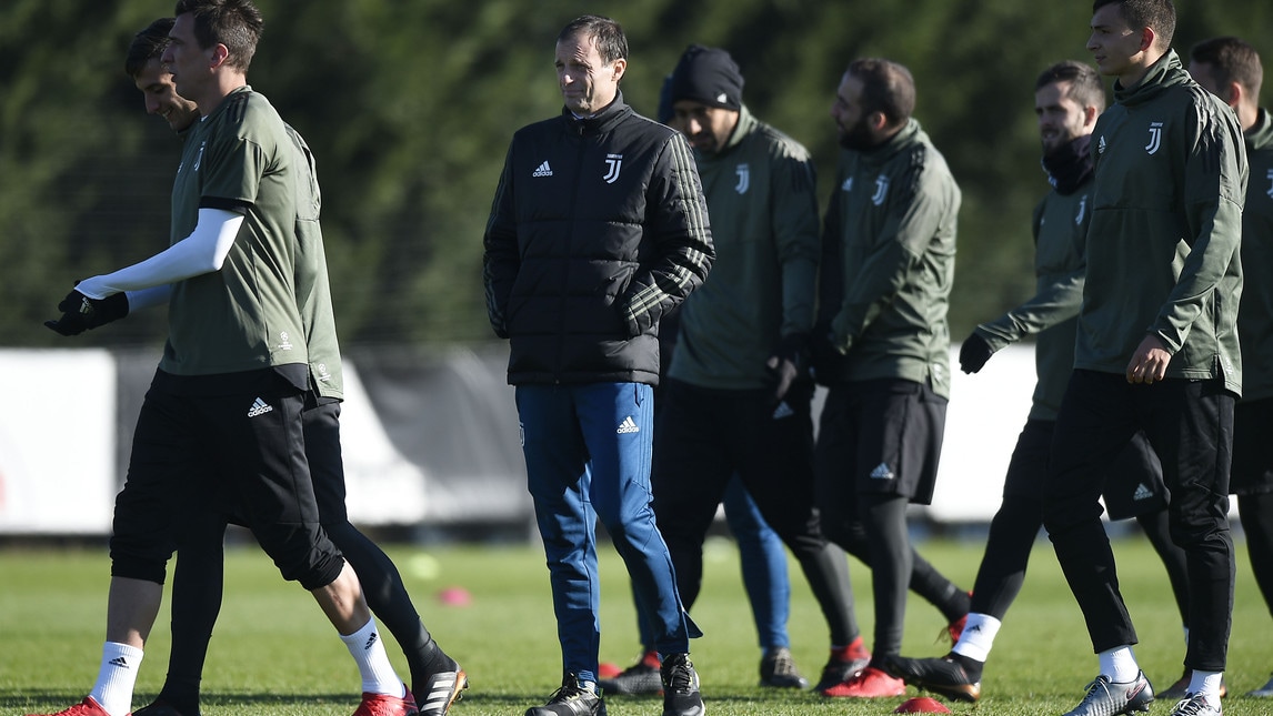 Champions League Juve, Mandzukic si allena con il gruppo