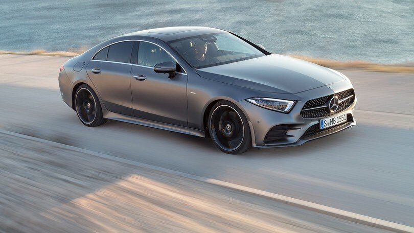 Mercedes CLS, il lusso in stile libero e ibrido