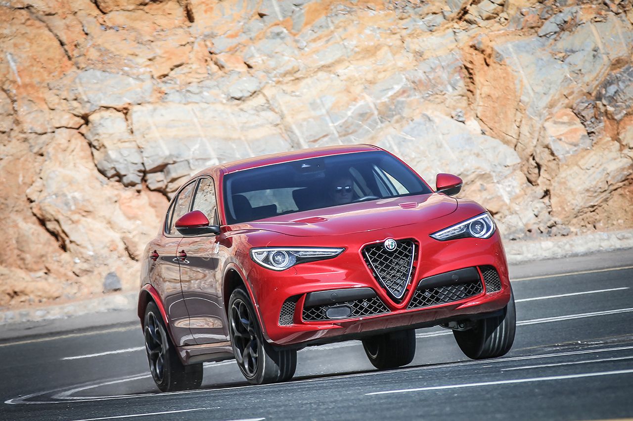 Alfa Romeo Stelvio Quadrifoglio, un Suv da Formula 1: la prova