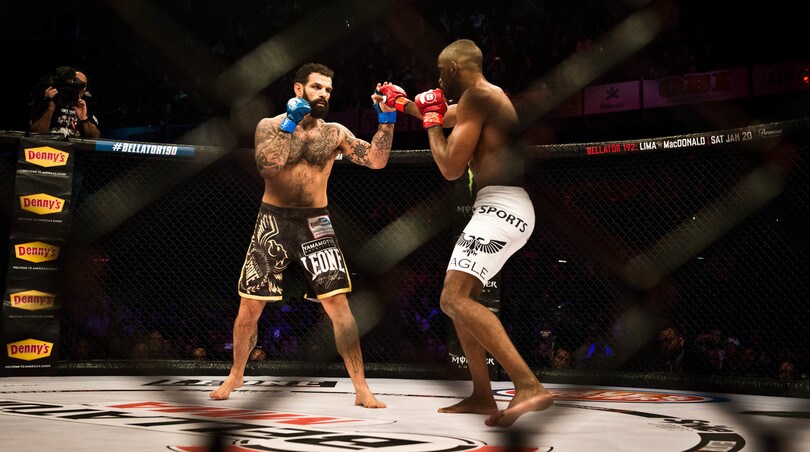 Bellator MMA, niente da fare per Sakara: ko contro Carvalho