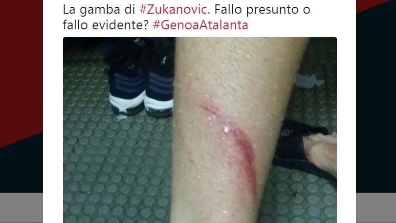 Serie A, il Genoa si lamenta: «C'era fallo su Zukanovic?»