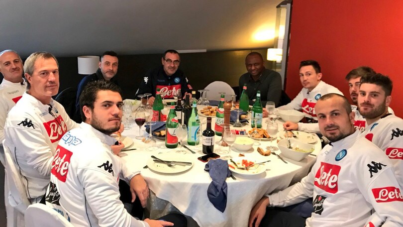 Napoli, c'è Vieira a Castelvolturno: pranzo con Sarri e la squadra