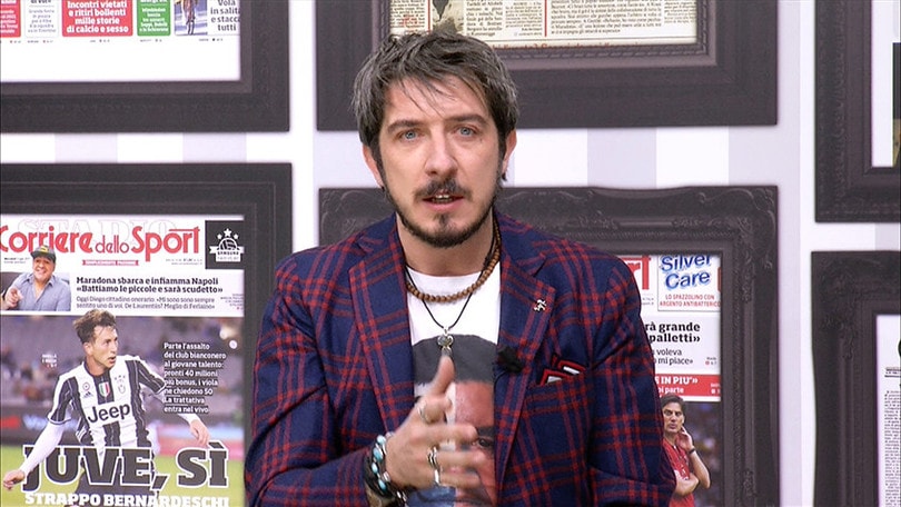 Super vacanze di Natale, Paolo Ruffini: "Ma che davvero Totti ha smesso di giocare?"