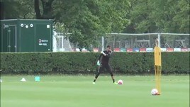 Gigio spiega, Raiola attacca