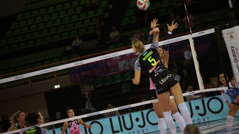 Volley: A1 Femminile, Monza e Firenze in Coppa, Novara seconda