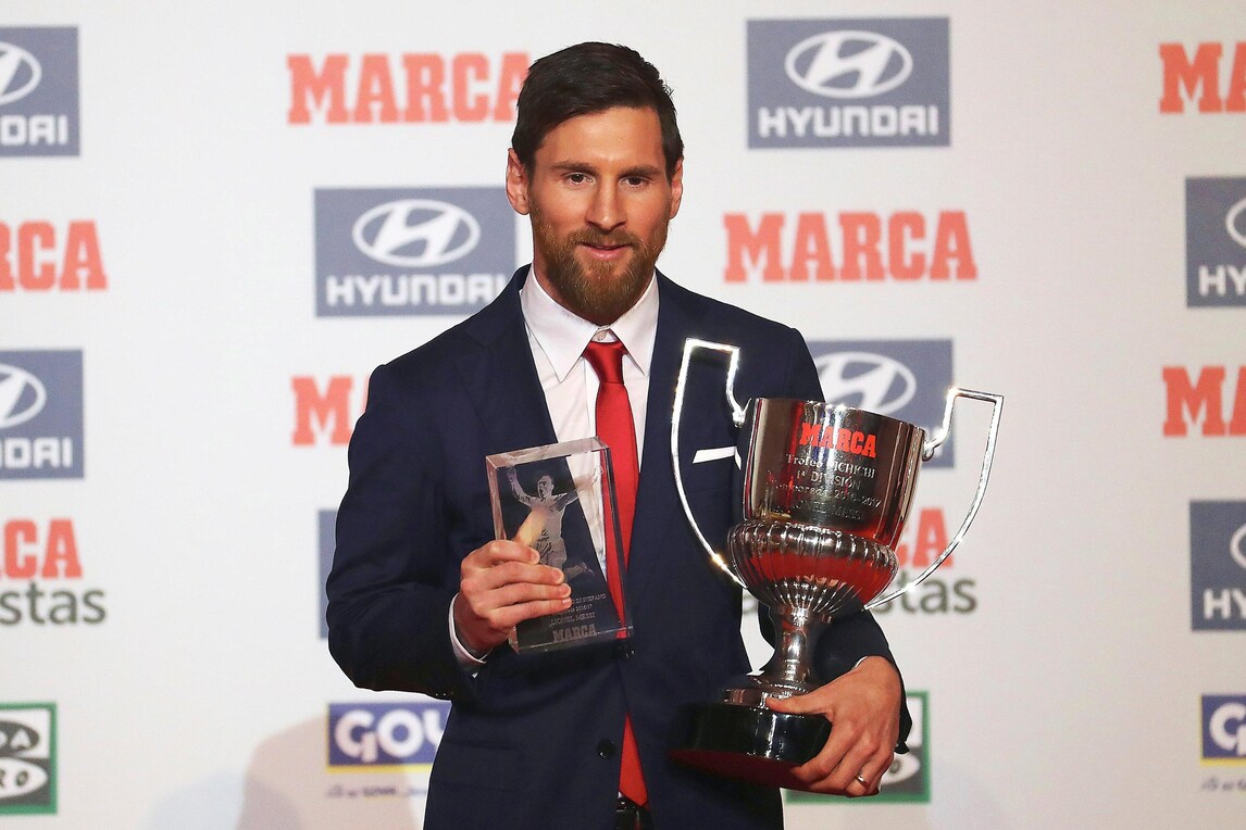 Barcellona, Messi: «Battiamo il Real Madrid e passiamo un bel Natale»