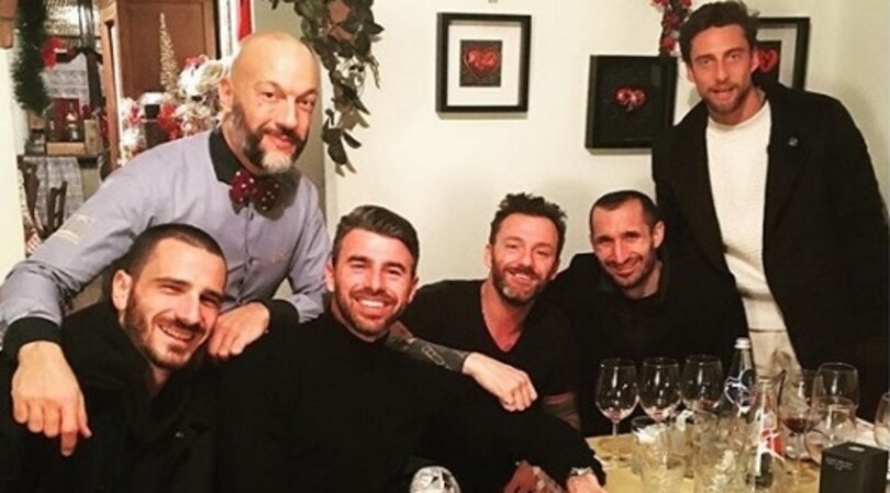 Cena "juventina" per Bonucci dopo Verona: tifosi infuriati