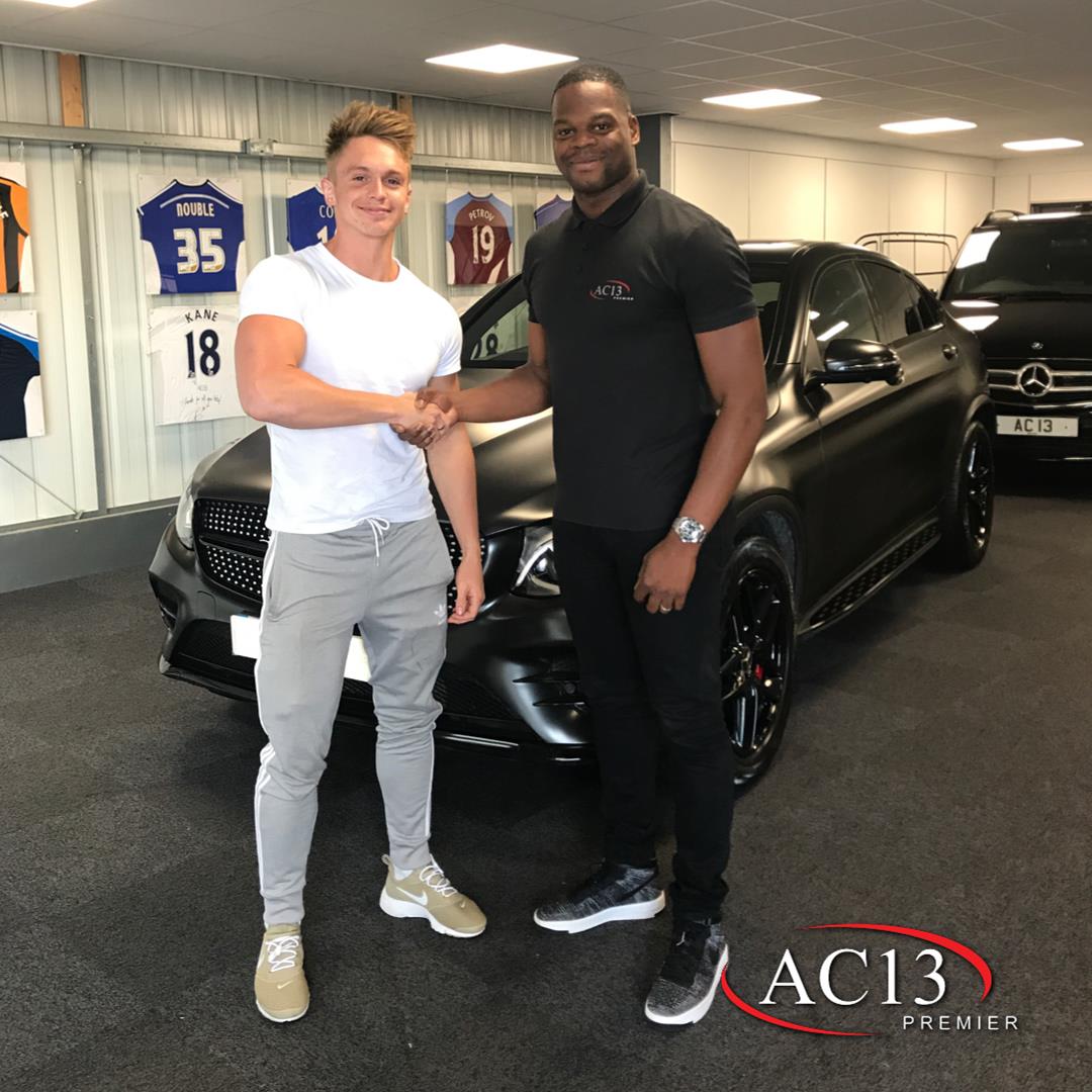 Marlon Harewood, dalla Premier all'officina