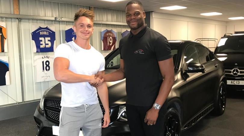 Marlon Harewood, dalla Premier all'officina