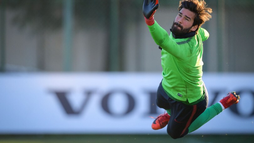 Alisson pensa solo alla Roma: «Torniamo a essere squadra»